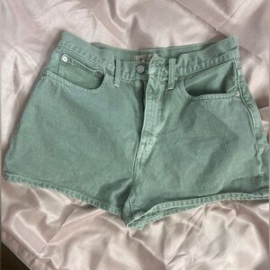 Size 27 Madewell “mom jeans” shorts